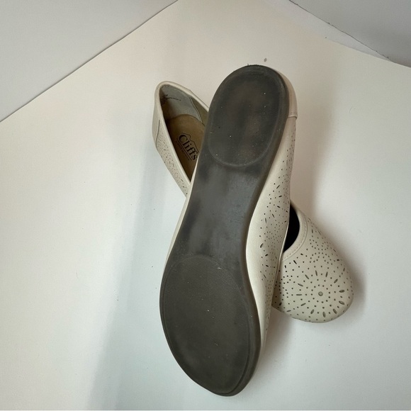 Women's Cream Ballet Flats Size 11 - Picture 9 of 11